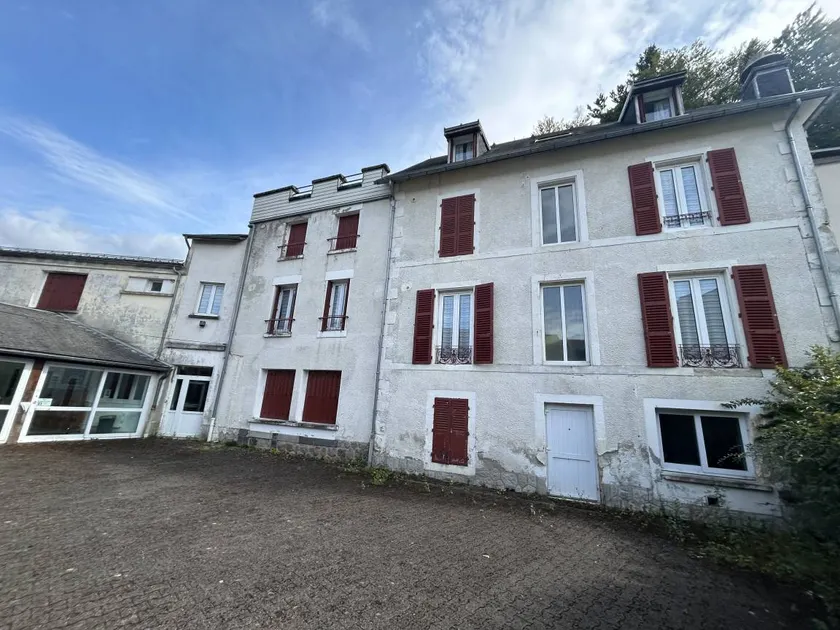 Fully equipped gite with BBQ & terrace - Image 1