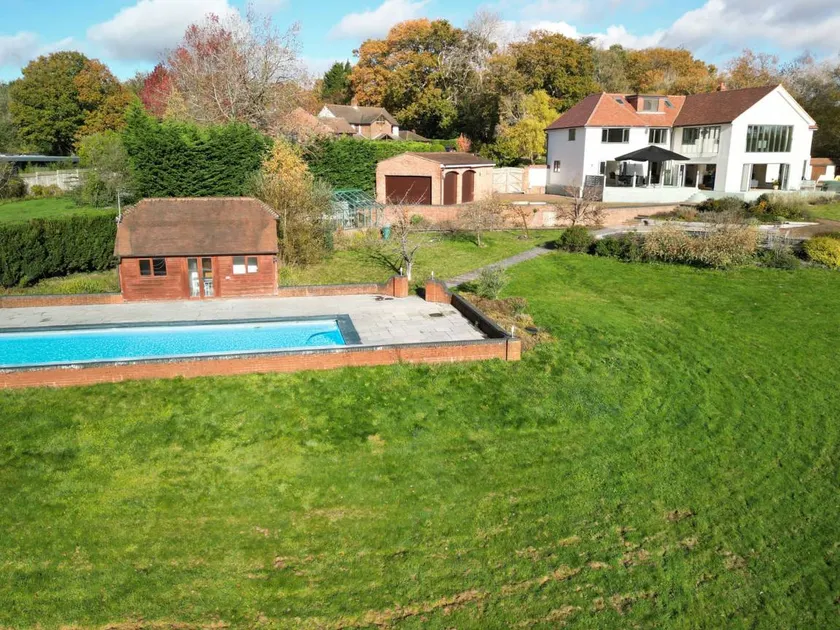Child-friendly nice cottage with jacuzzi | Dogs allowed - Image 1