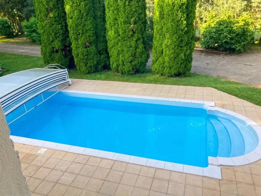 Casa vacacional con piscina y barbacoa | Vistas al jardín - Image 1