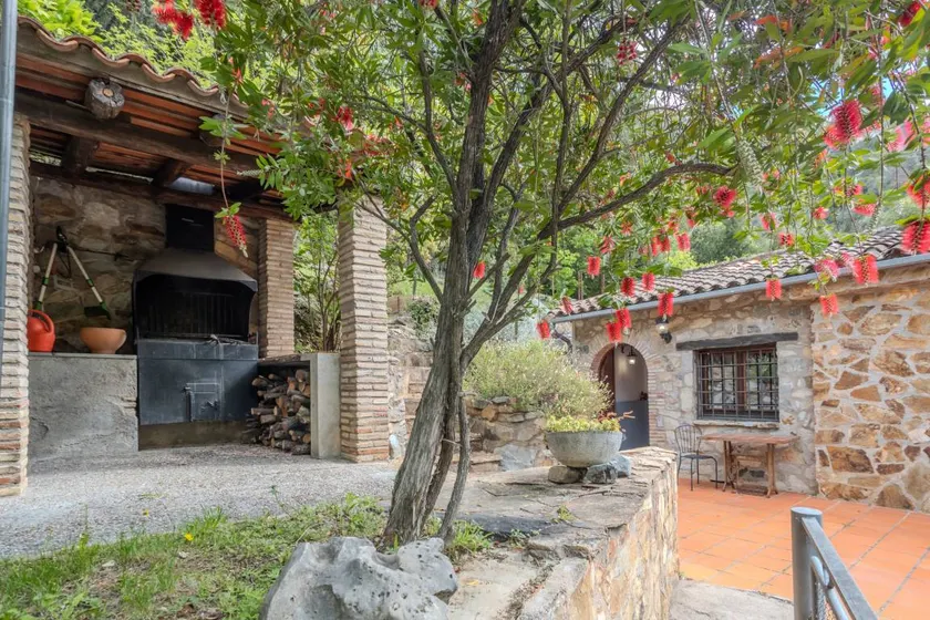 Chalet 'Cal Manyà' mit Bergblick, privatem Pool und WLAN - Image 1