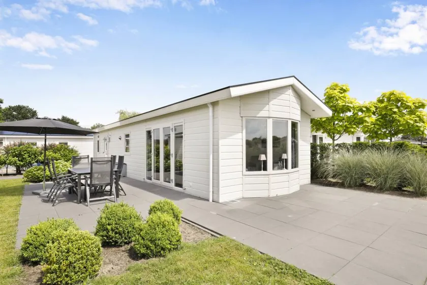 DG373 - Holiday home in Nunspeet Pet Friendly - Image 1