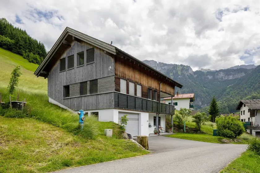 Charming holiday apartment with garden & barbecue | Garden view | Pet-friendly - Image 1