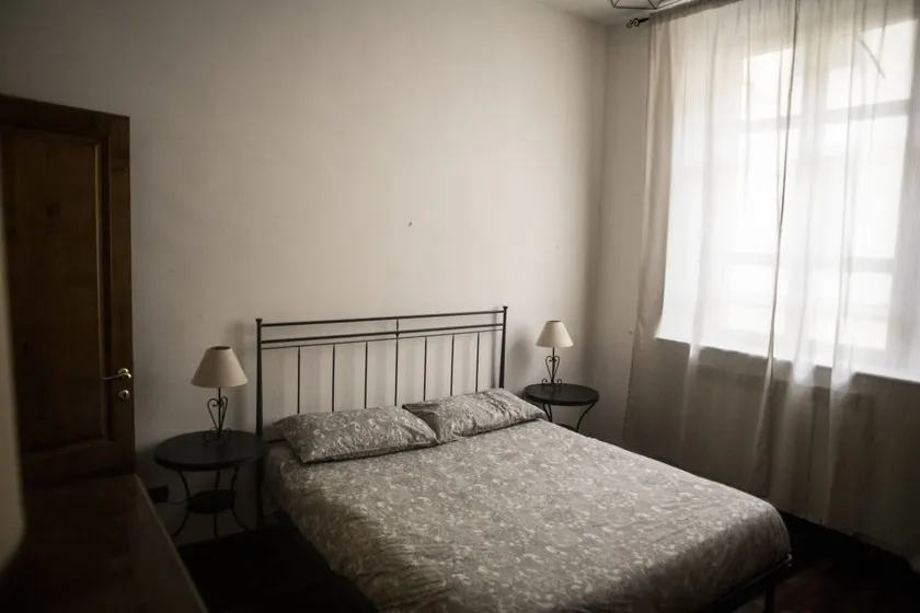 Ampio appartamento vicino al porto di Livorno, ideale per famiglie e viaggiatori - Image 1