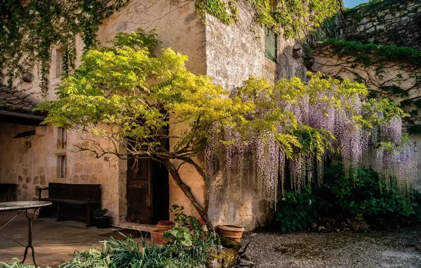 Holiday Home 'La Chapelle Aux Roses' with Private Pool, Private Terrace and Wi-Fi - Image 1