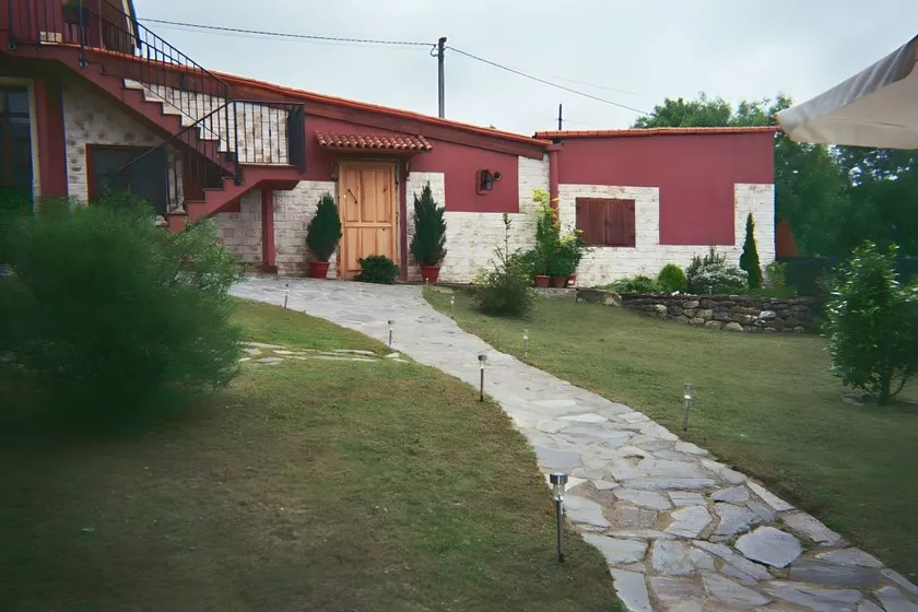 Ferienhaus mit Terrasse, Garten und Grill | Gartenblick - Image 1