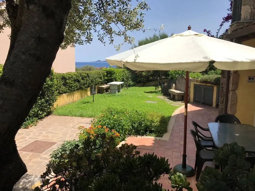 Appartement de vacances avec jardin, terrasse et barbecue | Vue jardin - Image 1