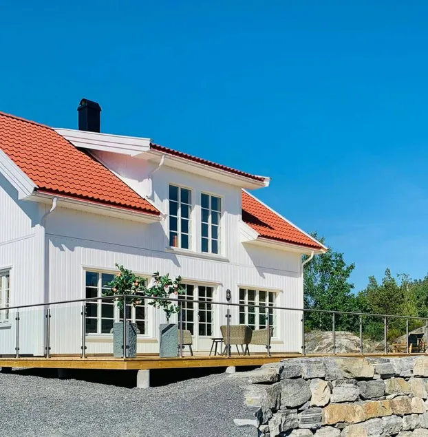 Sunny cabin in Øysang near Risør - Image 1