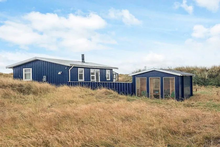 House with terrace & sauna | Beach nearby - Image 1