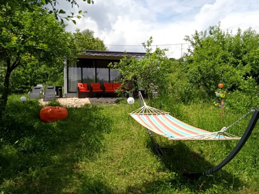 Glamping Container in Curtea de Arges, Ideal to explore the Subcarpathians - Image 1