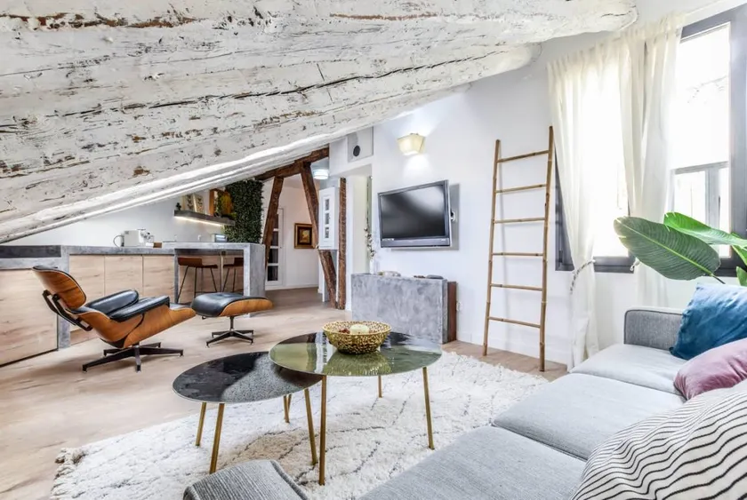 Apartment | Near Royal Palace of Madrid - Image 1