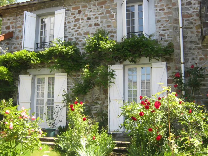 Ferienwohnung mit Garten und Terrasse | Gartenblick - Image 1