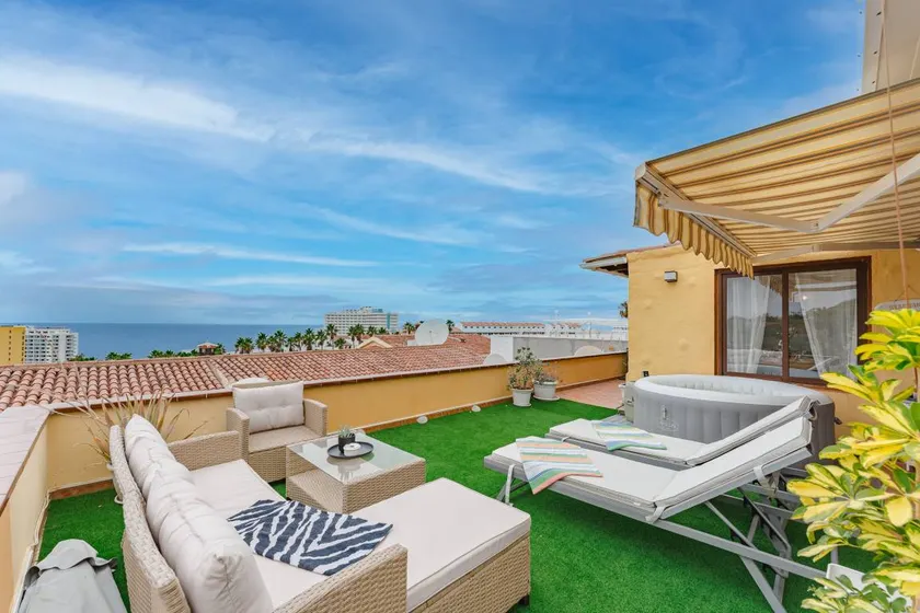 Appartement avec jardin et terrasse - Image 1