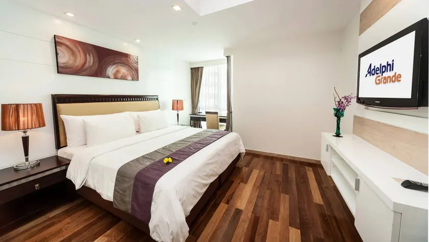Adelphi Grande Bangkok - Image 1