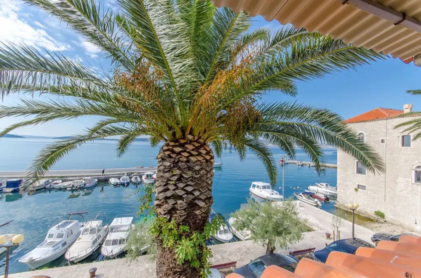 Holiday home | Sea view - Image 1