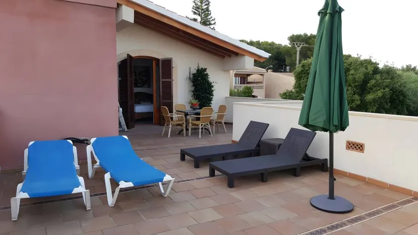 Ferienhaus 'Las Columnas' mit privatem Pool, Terrassen und WLAN - Image 1