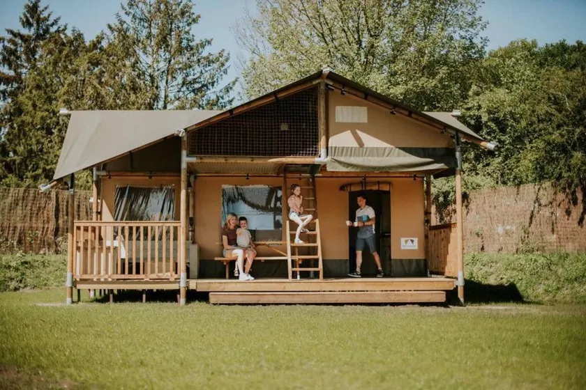Beautiful holiday home with garden | Pets allowed - Image 1