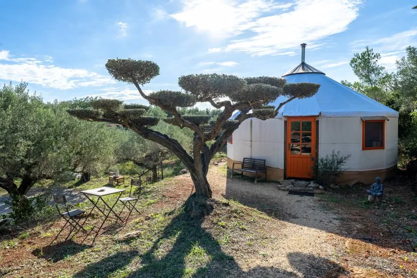 Camping-Unterkunft mit Garten, Terrasse und Pool | Meerblick | Hunde erlaubt - Image 1