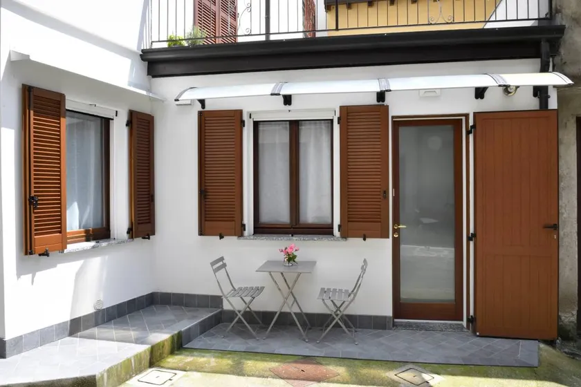 Family-oriented charming flat - Image 1