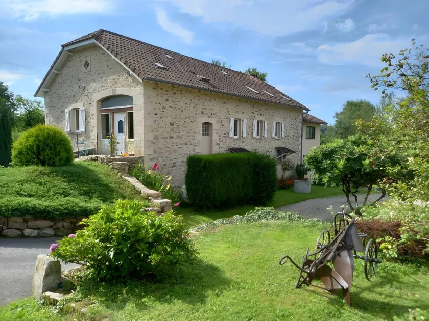 Merveilleux bed & breakfast convivial et familial avec jardin et terrasse | Vue jardin - Image 1