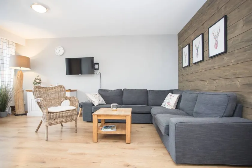 Wohnung mit Pool und Sauna - Image 1