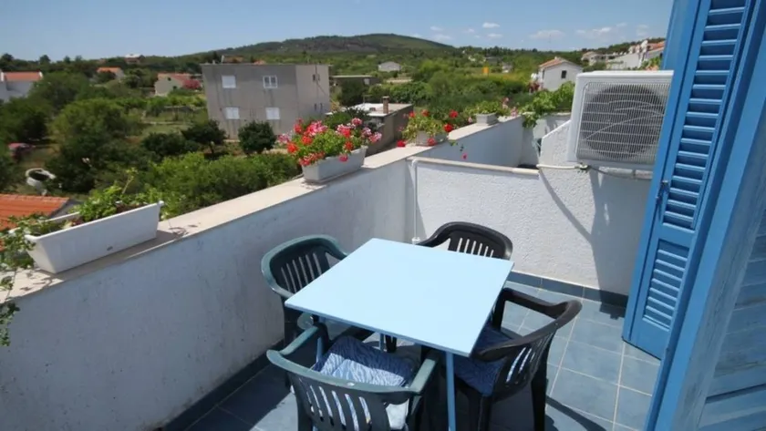 Lovely apartment with terrace & barbecue | Sea view | Pets are welcome - Image 1