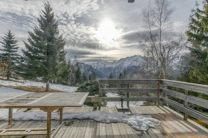 Ferienwohnung 'La Salamandre' mit Bergblick, privater Terrasse und Wi-Fi - Image 1