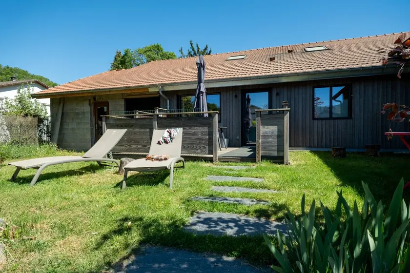 Cottage with terrace & garden | Garden view - Image 1