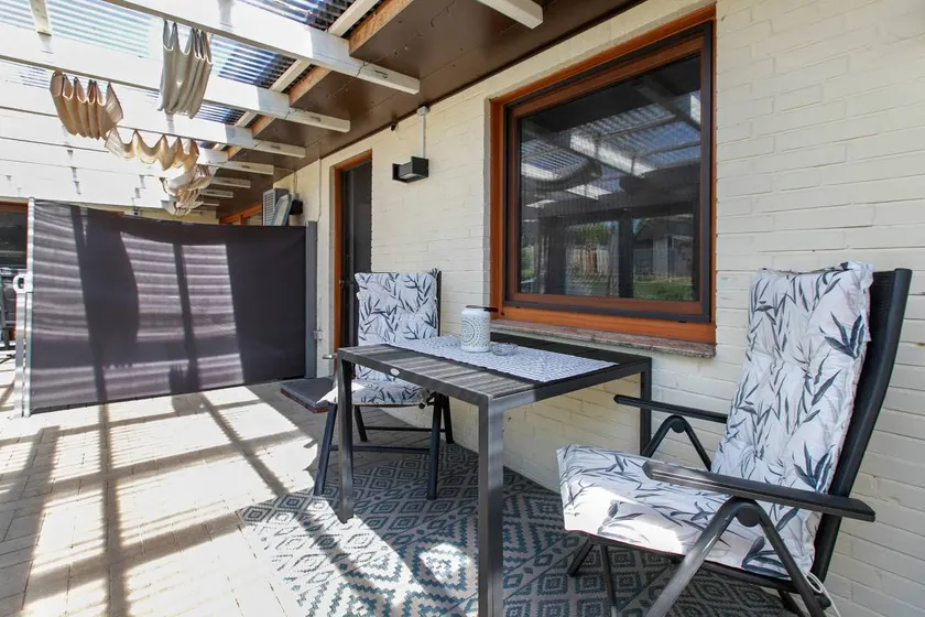 Appartamento con barbecue, terrazza e giardino | Vista sul giardino - Image 1
