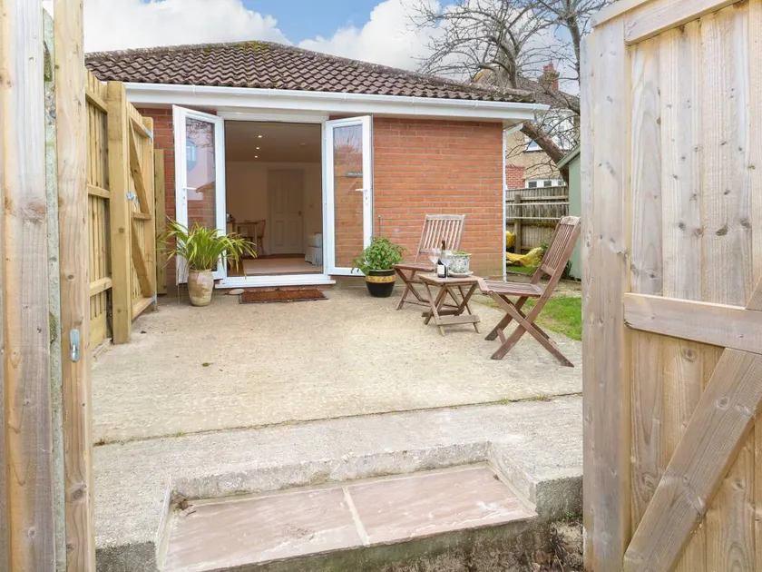 Cottage accogliente e familiare con giardino - Image 1