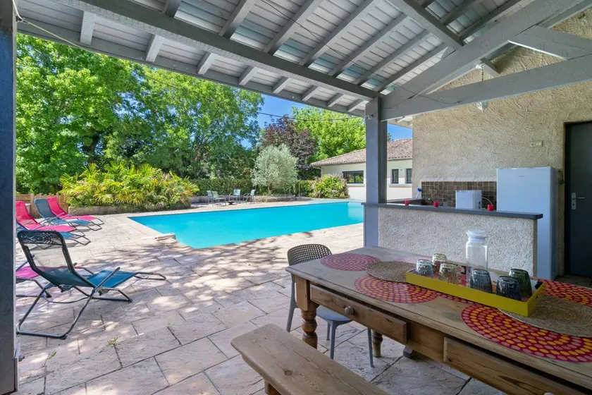 House with terrace, pool & BBQ | Garden view | Suitable for remote work - Image 1