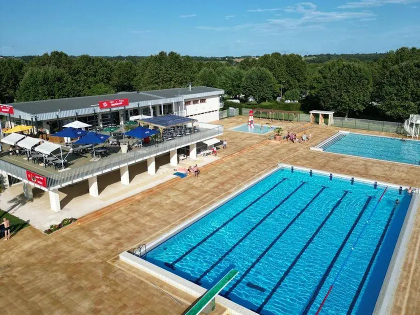 Location insolite avec piscine chauffée - Image 1