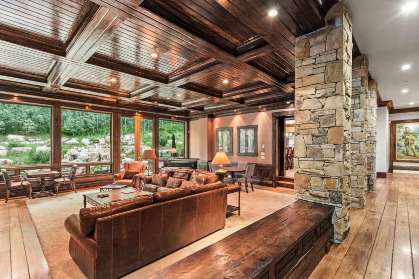 Moose Mgmt at White Pine 129: Pvt Estate-Pvt HotTub & Home Theater-Mountain view - Image 1