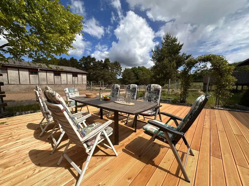 Modern Holiday room with Garden and Horse Riding near Warnow - Image 1