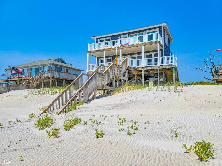Beach House - Image 1