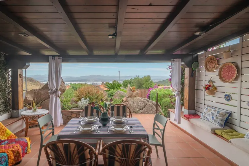 Merveilleuse maison de vacances avec terrasse et jardin - Image 1