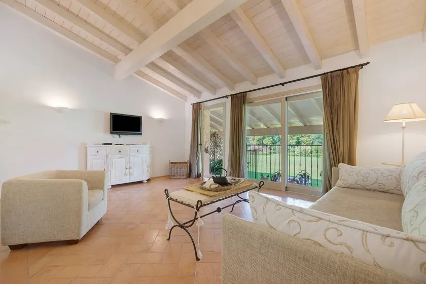Children-friendly charming flat with garden, pool & BBQ | Garden view | Dogs allowed - Image 1