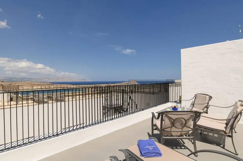Wonderful villa with terrace & barbeque | Close to the beach - Image 1