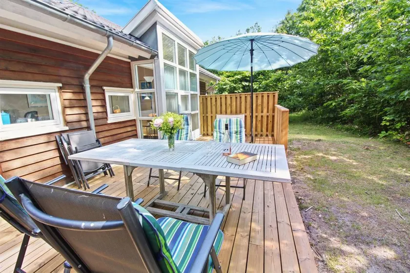 Voll ausgestattetes Ferienhaus mit Terrasse, Sauna und Grill | Hunde erlaubt - Image 1
