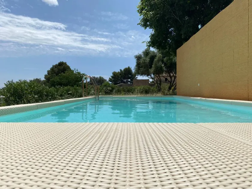 Nice Family Villa With Pool Near Palma de Mallorca - Image 1