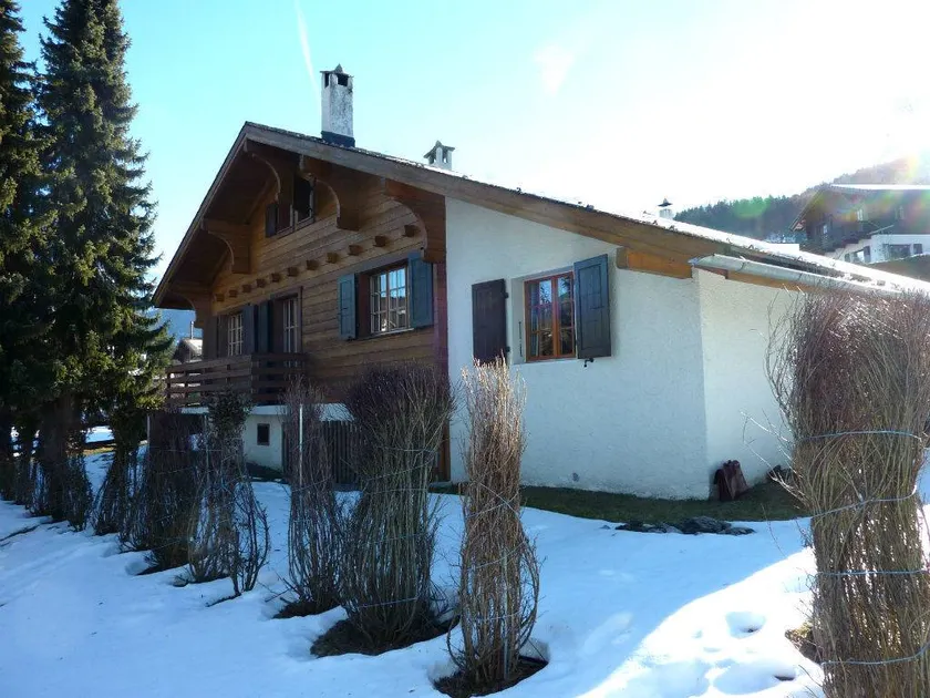 Maisonnette n° 19, chalet next to the playground - Image 1