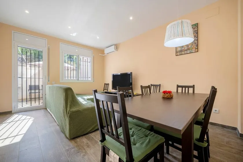 Holiday Home 'Casa Lluma' with Mountain View, Wi-Fi and Air Conditioning - Image 1