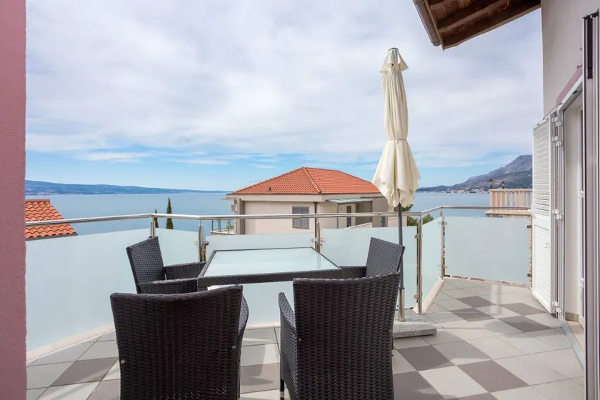 Apartments and rooms by the sea Nemira - Omis - 2781 - Image 1