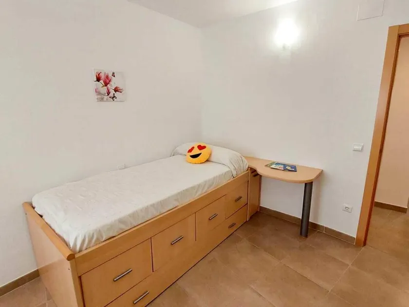 Holiday apartment with terrace - Image 1