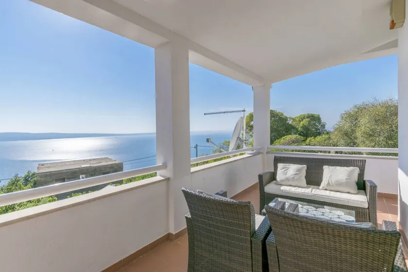 Fully equipped house with garden, private pool & barbeque | Garden view | Pets allowed - Image 1