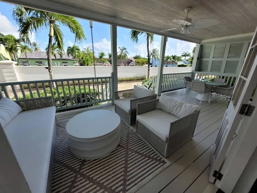Luxury Villa with Beach Access & Ocean Views in Saint James, Barbados - Image 1