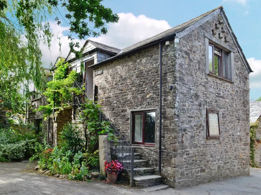 Child-friendly cottage with sauna, garden & barbecue | River view | Pet-friendly - Image 1