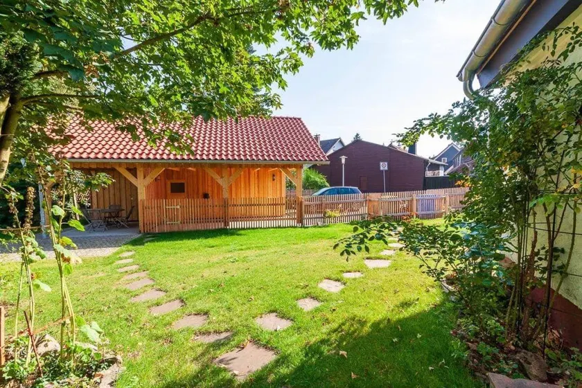 Holiday home with barbecue, sauna & garden - Image 1