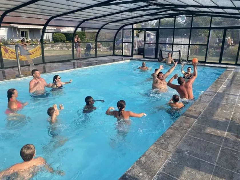Beautiful campsite with heated pool | Pet-friendly - Image 1