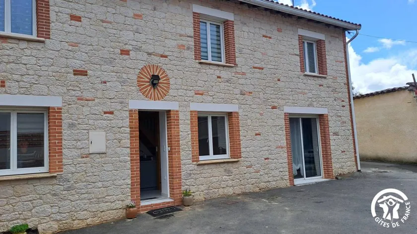 L'Hirondelle de Mouzieys - Image 1