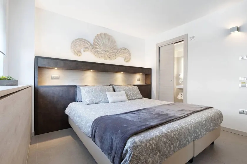 Eco del Garda – Zimmer 102, Erdgeschoss, Bergblick - Image 1